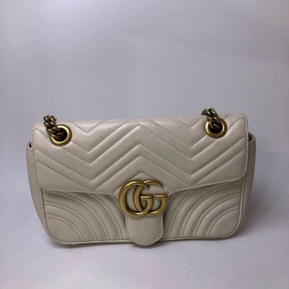 Gucci Handbags - Gucci Women Pre-Owned Bag Very Good Condition